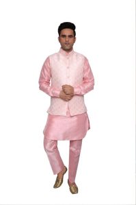 KURTA PAJAMAS WITH JACKET