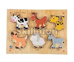 Fun Raised Identification Trays - Useful Animals