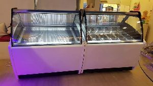 Hot and Cold Display Counter