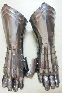 Gauntlet Gloves Armor Pair Accents - Medieval Knight Crusader - Steel