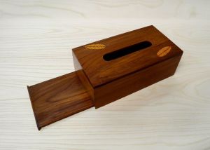 Teak Wood Leaf Tissue Holder