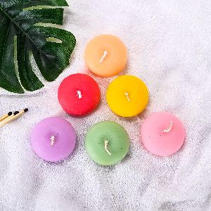 Floating Nuggets Candle