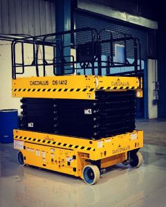 Electric Scissor Lift