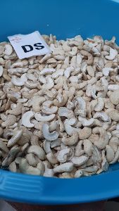 DS Cashew Nuts