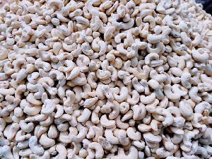 averages cashew nut