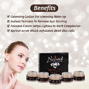 Natural The Essence Of Nature Diamond Fairness Facial Kit 50 Gms
