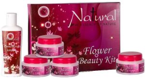 NATURAL THE ESSENCE OF NATURE FLOWER BEAUTY KIT 300 GMS.