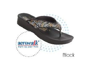 #08EE Aerowalk Women Slipper