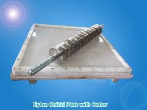 Nylon Chikki Plate with Cutter