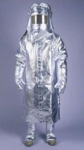 ALUMINISED FIRE PROXIMITY SUIT