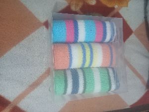 Hand towel price 90Box