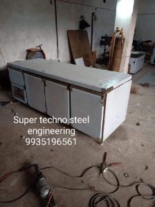 industrial deep freezer