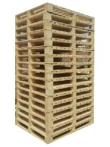 Rectangular Wooden Pallets