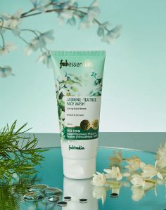 Fabessentials Jasmine Tea Tree Face Wash 100 ml Calming & Anti-Blemish Daily Cleanser