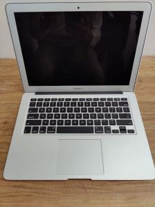 Apple Macbook