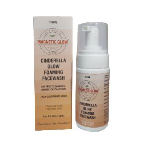 Cinderella Glow Foaming Face Wash