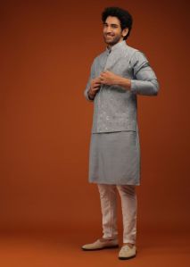 man koti kurta