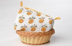 PRINTED COTTON POUCH