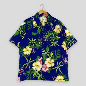 Men Hawaiian beach shirt aloha
