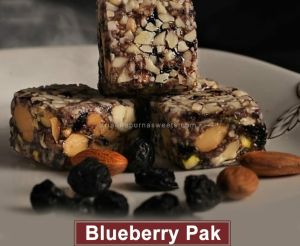 Blueberry Dryfruit Paak