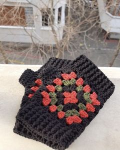 Crochet Designer Hand Gloves