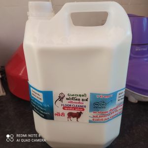 Liquid Gomutra Floor Cleaner