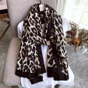 Ladies Scarf