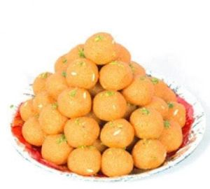 Ghee Besan Ladoo