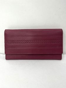 LW002 Ladies Burgundy Leather Wallet