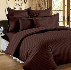 Plain Maroon Bed Duvet