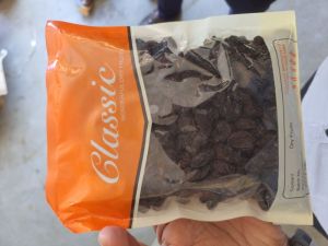 afghan black raisins