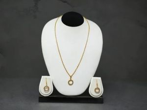 Pendant With Chain