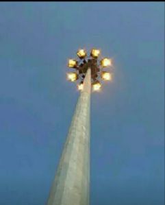 High Mast Lighting Pole