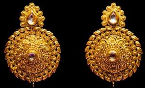 Gold plated kundan earrings