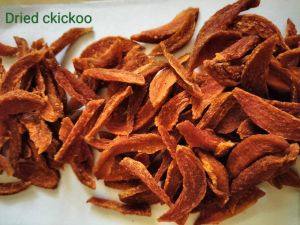 Dried Chikoo