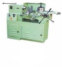 Heavy Duty Lathe Machine