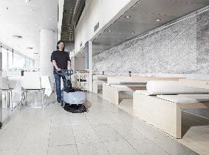 walk behind scrubber dryer