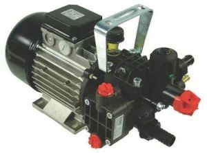 Due Diaphragm Piston Pump