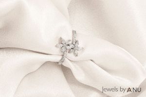 Diamond Ring Marquise 14 K Gold diamond ring for women