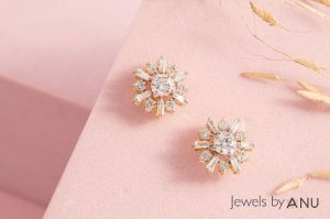 Diamond Stud Earrings / 14K Gold Diamond Prong Setting Earrings / Diamond Studs / Genuine Diamond St