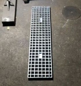 Intermesh and Interlock Grating