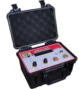 Digital Conductivity Meter