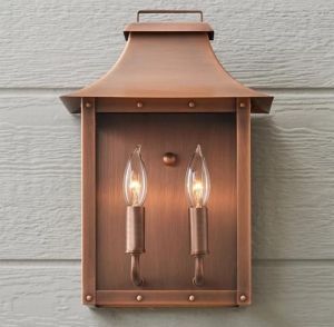 AL2002 Traditional Wall Lantern