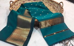 Maheshwari Handloom Silk Cotton Jari Buti Saree