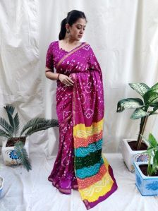 ladies bandhani sarees