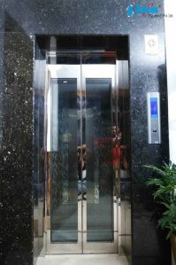 Glass Automatic door Lift