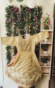 Hand Block Embroidered Kurti