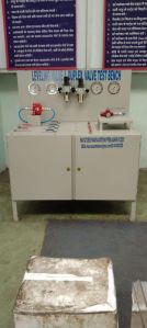 Air brake leveling valve test bench