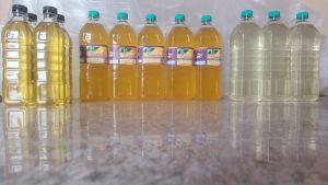 Wood Pressed Groundnut Oil