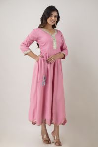 Women Embroidered Viscose Rayon Flared Kurta (Pink)